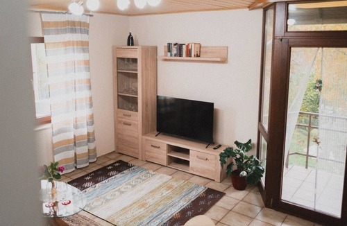 Erbach Apartment | Cozy vacation apartment in the Odenwald - ideal for families & dog owners