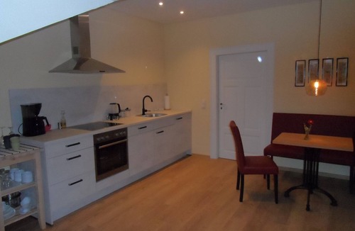 Roßdorf Apartment | Cozy vacation apartment (55 sqm) for up to three people with free WLAN