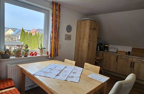 Sinzing Apartment | Cozy vacation apartment (83 sqm) with three bedrooms and terrace