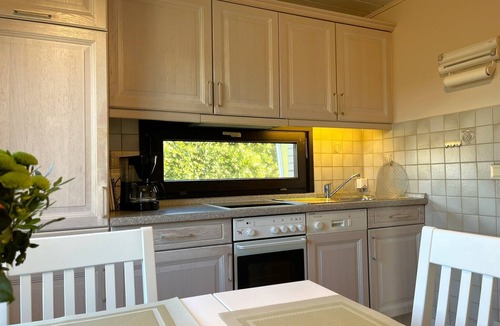 Warwerort House | Cozy vacation home in Warwerort, 150 m to the North Sea, with garden. Free of visitor's tax