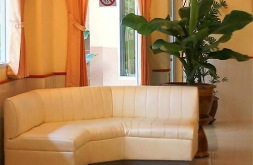 Ratchathewi Hotel | Cozy Villa