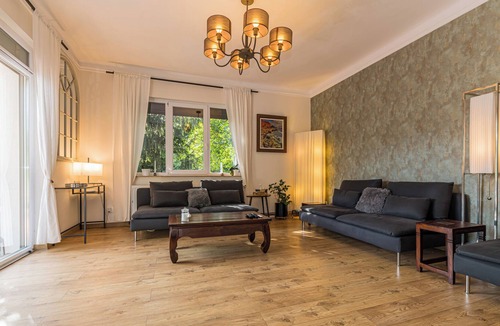 Brasov Villa | Cozy villa with jacuzzi located in the middle of nature with stunning views!