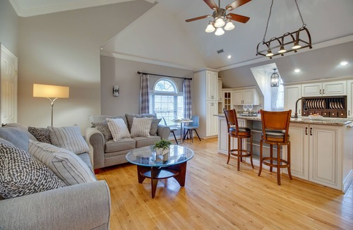 Greenville Cottage | Cozy Virginia Vacation Rental w/Seasonal Pool!