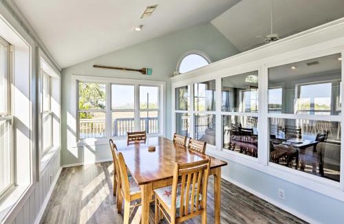 Crawfordville House | Cozy Waterfront 'Island House' on Live Oak Island!