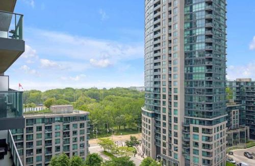 Fort York Apartment | Cozy Waterfront Studio Free Parking & Bentway