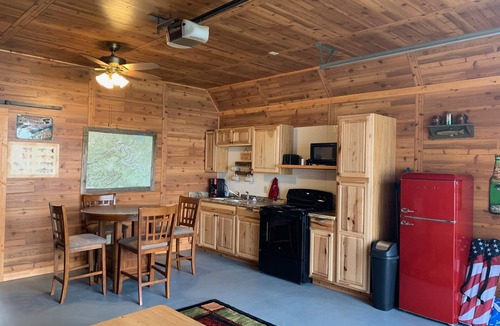 Lone Rock Cottage | Cozy White River Cabin, perfect for a couple's getaway or fishing trip!