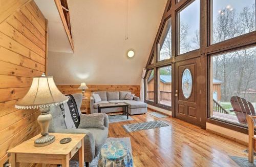 Adams House | Cozy Yatesville Lake Cabin Rental in Louisa!