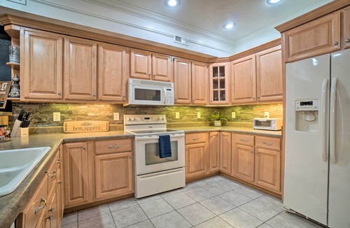 Young Harris Condo | Cozy Young Harris Condo Near Lake Chatuge!