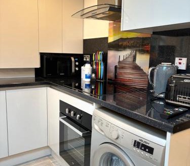 Lacey Green House | CozyNest 2BR Modern Property with Parking
