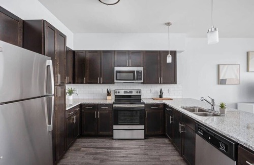 Indianapolis Apartment | CozySuites Nora 2BR next to Whole Foods