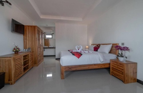 Central Seminyak House | Cozzy Dewiana Guesthouse