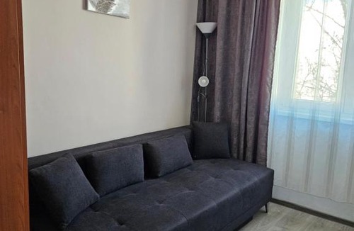 Tractorul Apartment | Cozzy Tractoru Coressi Brasov