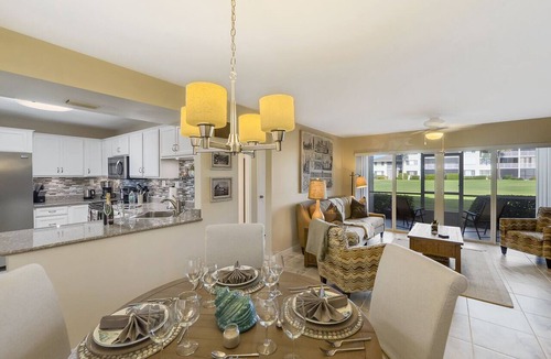 Fort Pierce Condo | CP 813 Golf Course View Condo - Paradise Vacation Rental in Ocean Village