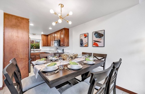 De Pere House | CR East River Drive House