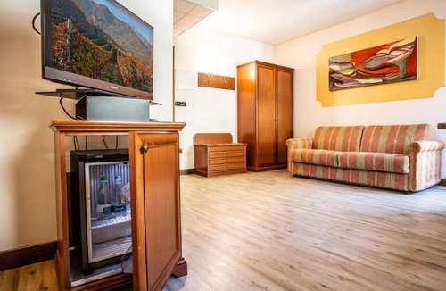 Pont-Saint-Martin Hotel | Crabun
