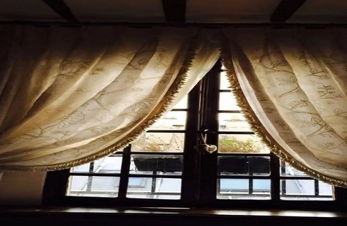 Les Iles House | Cradle of French Luxury Ile ST-Louis 400yr old rooftop vintage gem