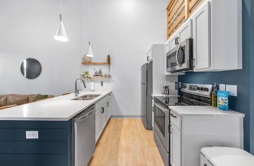 Duluth Apartment | Craft District Apt w/Gym & Coffee Shop 316