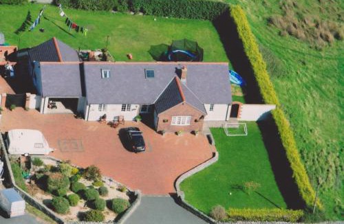 Caergeiliog Bed & Breakfast | Craig Eithin B & B