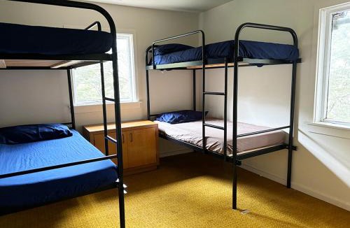 Craigieburn Forest Park Hostel | Craigieburn Valley
