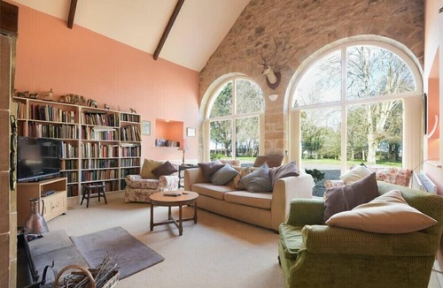 Dunstan House | CRASTER TOWER COACH HOUSE, pet friendly, with open fire in Craster