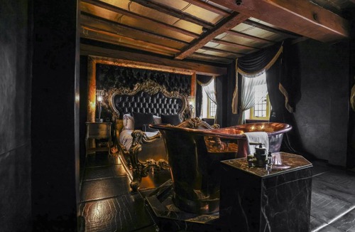Beaconsfield Hotel | Crazy Bear Beaconsfield