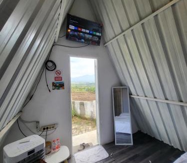 Sidomulyo Cabin | Crazy Steak Resort Glamping Villa Resto 24h
