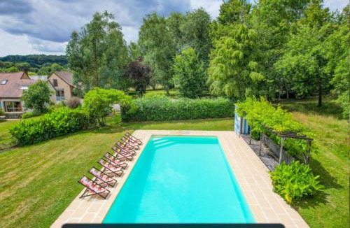 Saint-Bomer Villa | Crazy Villa Les Terres Douces 28 - Heated pool - Basket - 2h Paris - 31p
