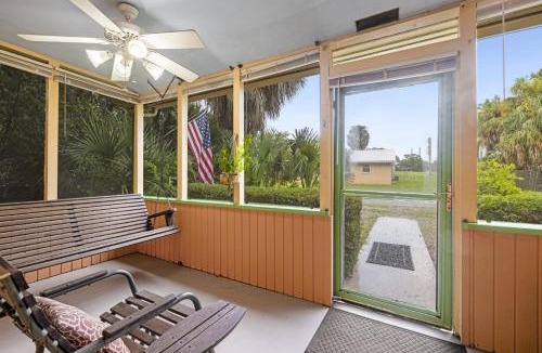 Cedar Key House | Creamsicle Cottage