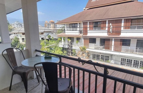 Su Thep Apartment | Creativitea2 Airpurifier Pet-ok mtn view balcony