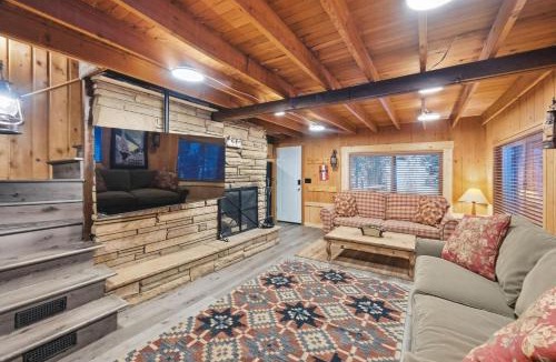 Salt Lake Mountain Resorts House | Creekside Cabin