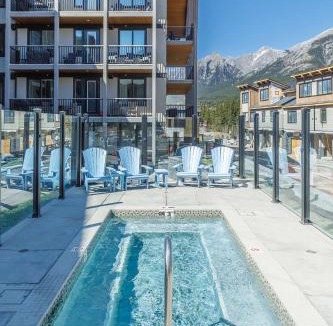 Canmore Apartment | Creekside Elegance at Timberstone