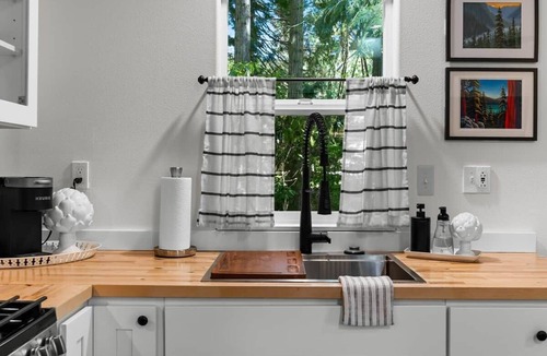 Sequim House | Creekside Escape A Designer Tiny House Minutes From Town
