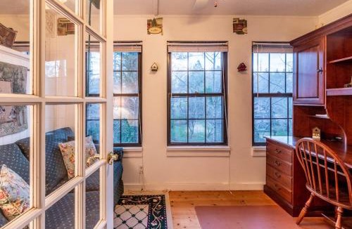 Otto House | Creekside Lodge