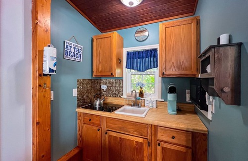 Crescent Beach House | Crescent Beach Bungalow | Dog-Friendly