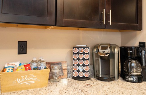 Burton House | CRESCENT MOON: Perfect for families visiting for MILITARY GRADUATION!