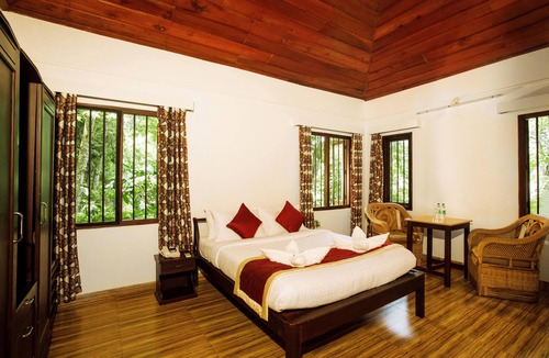 Kolagappara Hotel | Crescent Residency