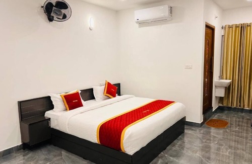 Vayittiri Hotel | Crescent Residency Wayanad
