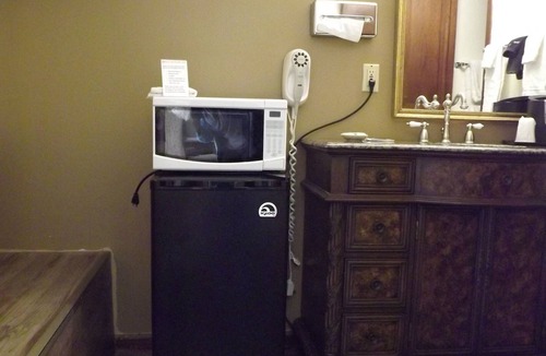 Williamsburg Hotel | Crest Country Inn