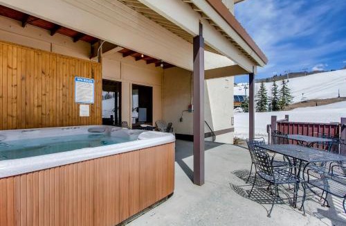 Mount Crested Butte Resort | Crested Butte Mountain Resort Properties by Vail Resorts