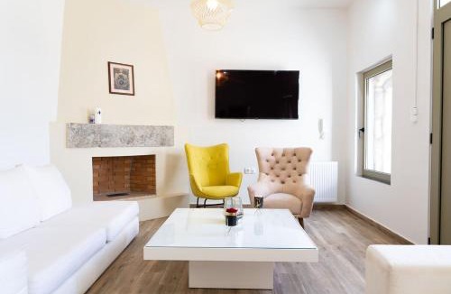 Ayios Thomas Apartment | Cretan Country Villa with Shared pool