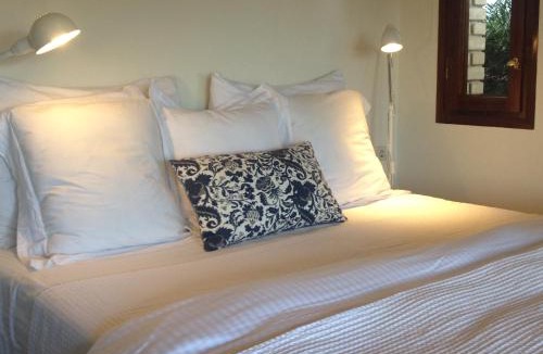 Almyrida Apartment | Crete Beachfront Coconut Gem with SeaViews & Pool