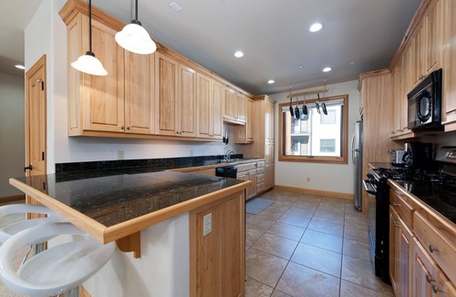Durango House | Crimson Cliff Townhome - 4 Miles from Downtown - AC in Bedrooms