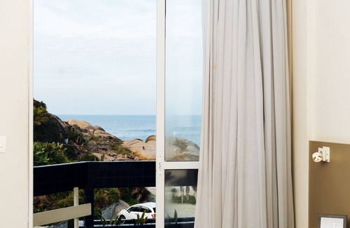 Lagoa da Conceicao Hotel | Cris Hotel