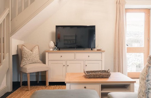 Crowdecote House | Critchlow Cottage