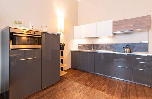Guastalla Apartment | Crocetta Aida one bedroom 1° floor - Mirable PM