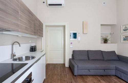 Guastalla Apartment | Crocetta Tosca one bedroom 1° floor - Mirable PM