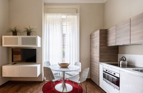 Guastalla Apartment | Crocetta Tosca one bedroom 1° floor - Mirable PM