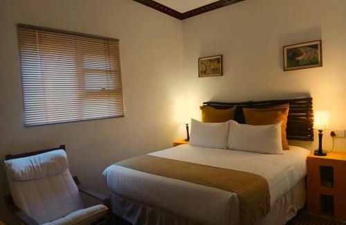 Ramotswa Cabin | Crocodile Pools Resort