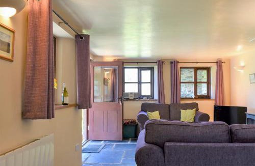 Mary Tavy House | Crofter's Barn