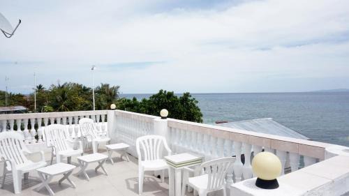Oslob Bed & Breakfast | Cronin Residences